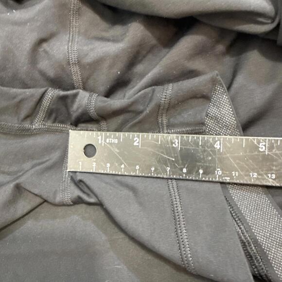 Lululemon Hotty Hot High Rise Skirt Skort Size 8 Black BLK - Picture 8 of 11